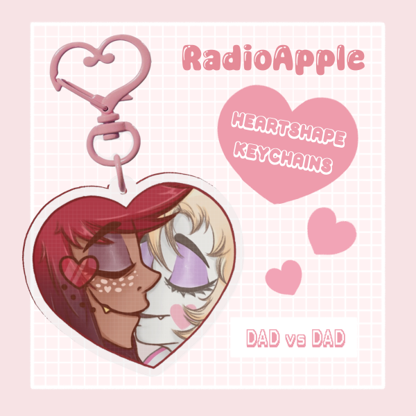 Radioapple Kiss Heartshape Keychain