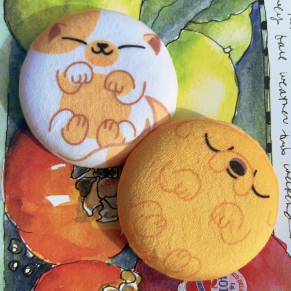 Jake and Cake plush button set